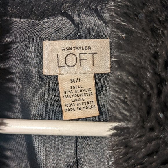 Ann Taylor Loft Black Faux Fur Cape - Picture 2 of 5